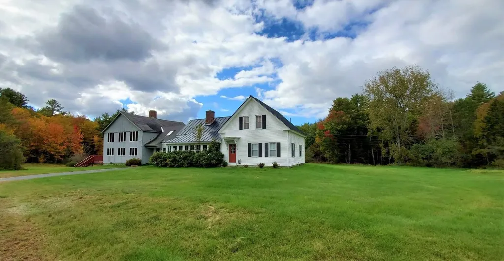54 Tuttle Hill Road Orange NH 03741