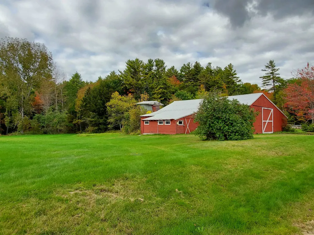 54 Tuttle Hill Road Orange NH 03741