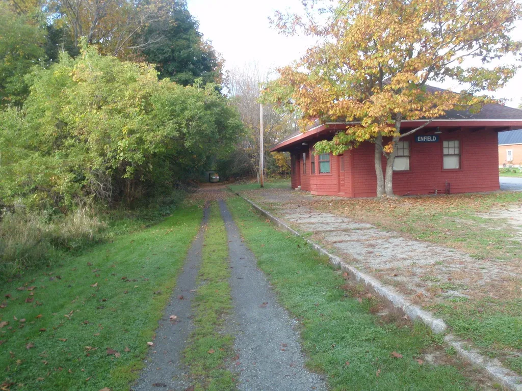 9 Depot Street Enfield NH 03748