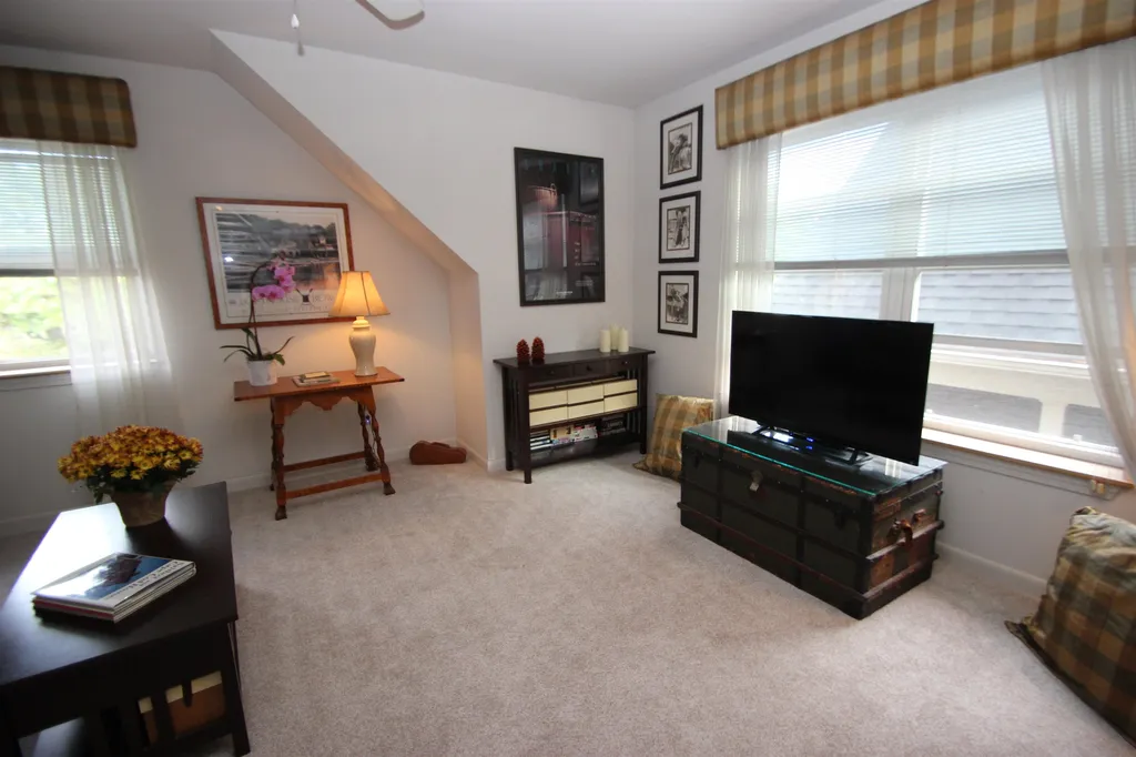304 Redrock Drive Burlington VT 05401