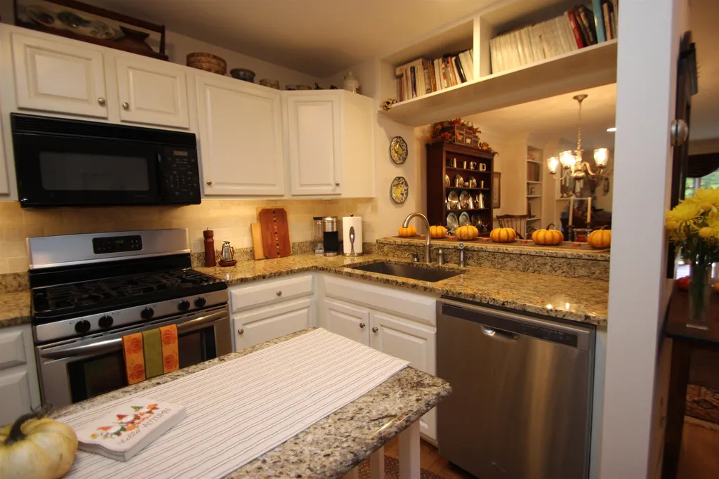 304 Redrock Drive Burlington VT 05401
