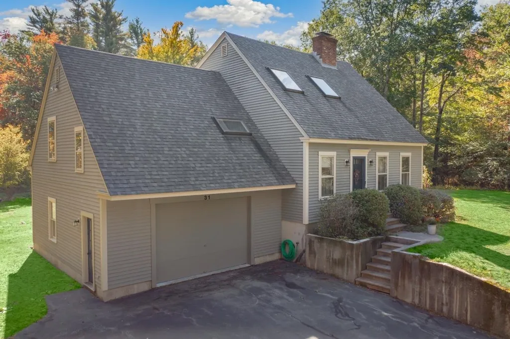 31 Sliptown Road Sharon NH 03458