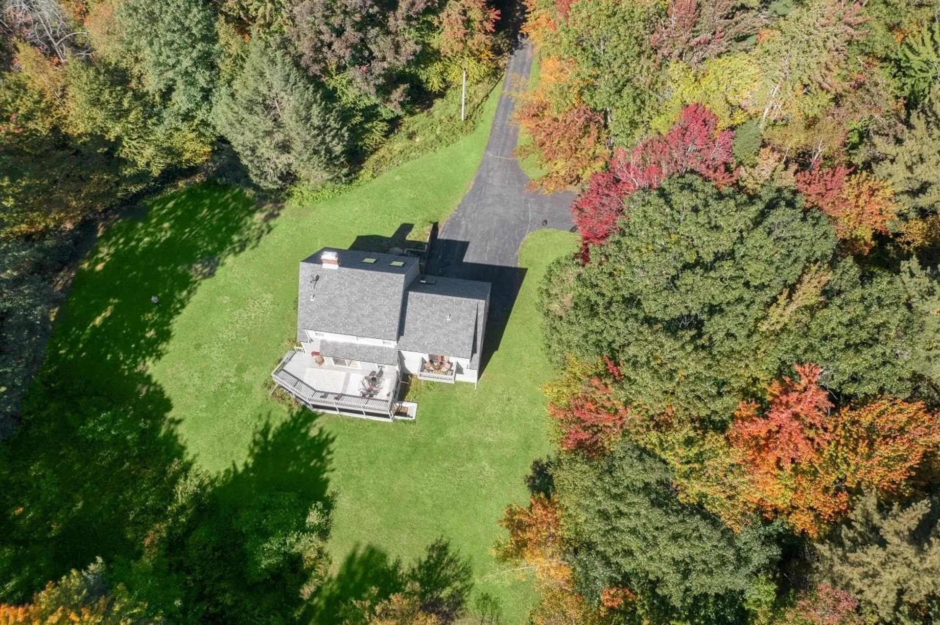 31 Sliptown Road Sharon NH 03458