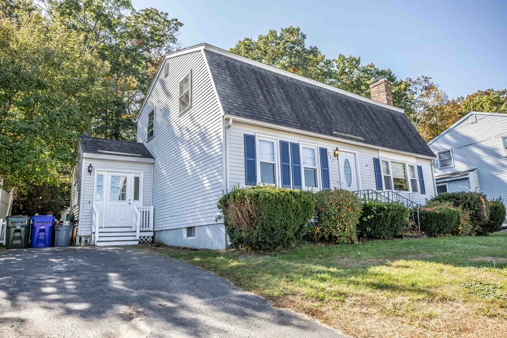 247 Patricia Lane Manchester NH 03104