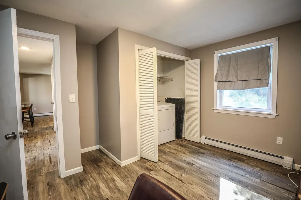 247 Patricia Lane Manchester NH 03104