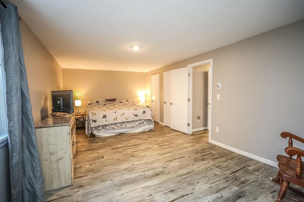 247 Patricia Lane Manchester NH 03104