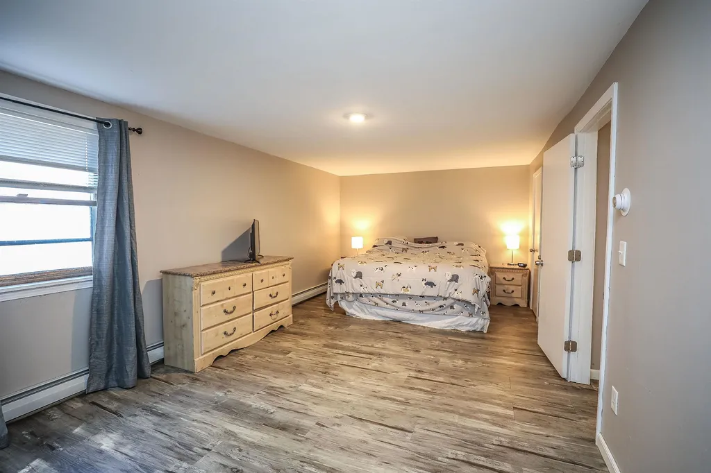 247 Patricia Lane Manchester NH 03104