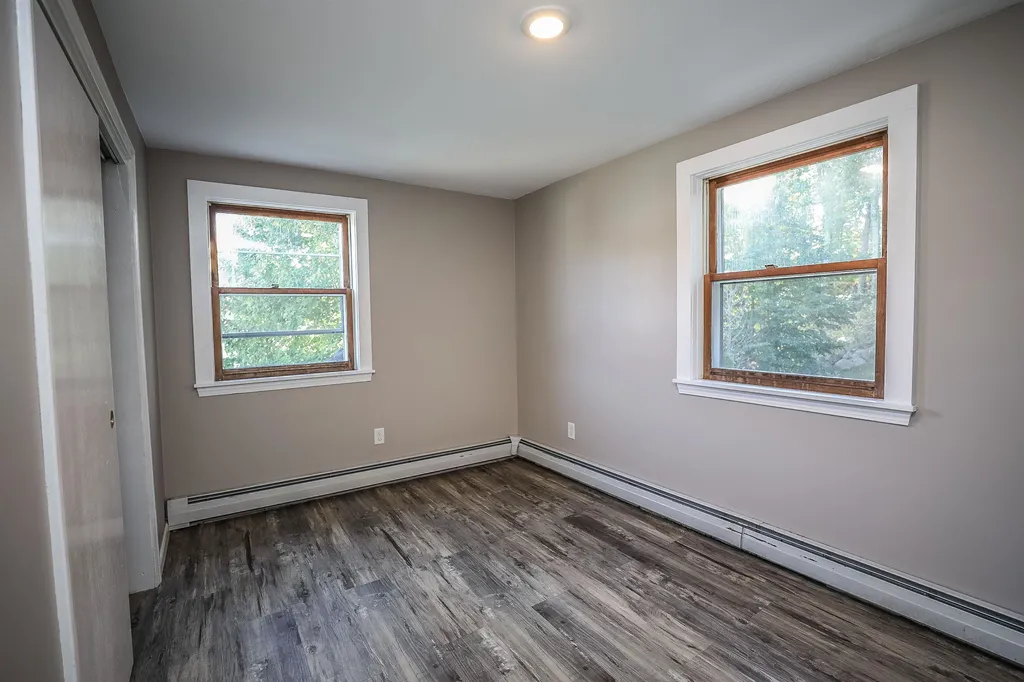 247 Patricia Lane Manchester NH 03104