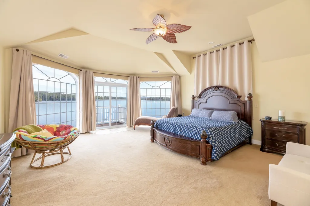 87 Leeward Shores Road Moultonborough NH 03254