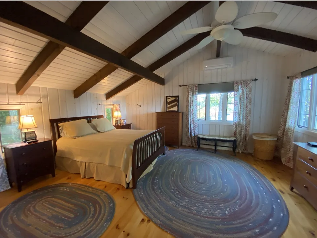 40 Oak Island Road Meredith NH 03253