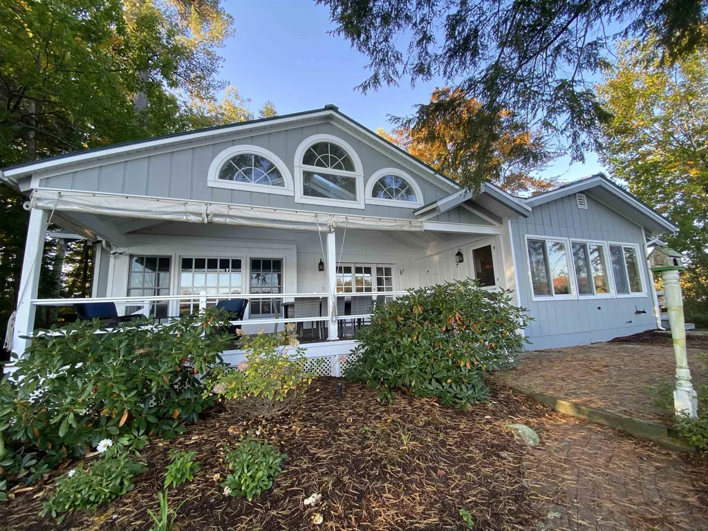 40 Oak Island Road Meredith NH 03253