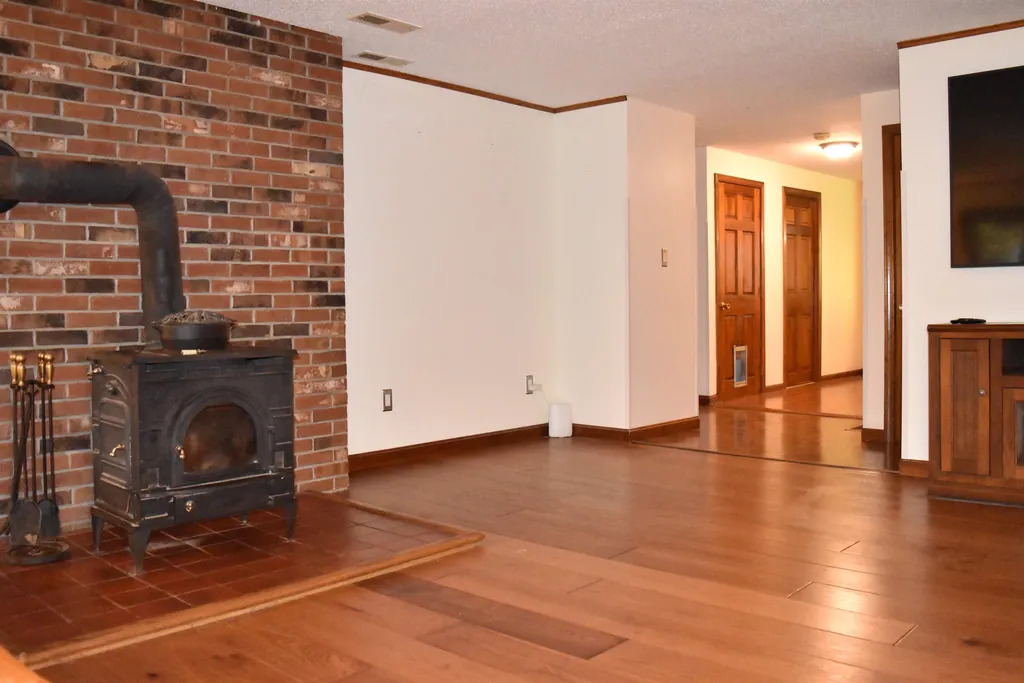 45 Barberry Lane Strafford NH 03884