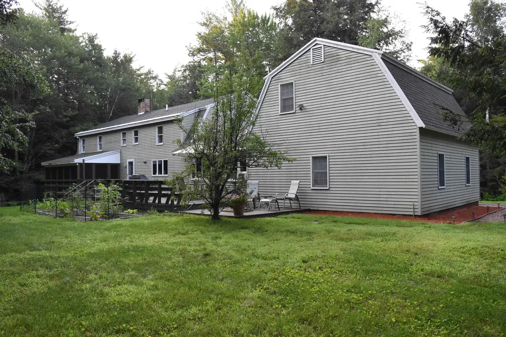 45 Barberry Lane Strafford NH 03884