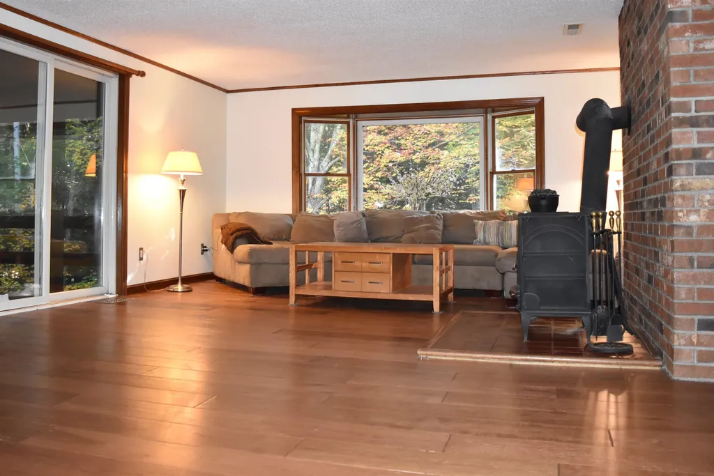 45 Barberry Lane Strafford NH 03884