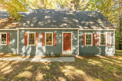 217 Hillside Drive Henniker NH 03242