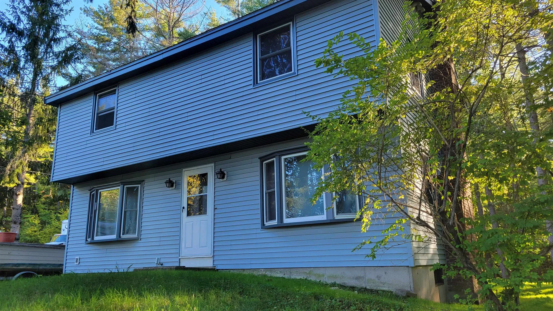 17 Ardon Drive Hooksett NH 03106