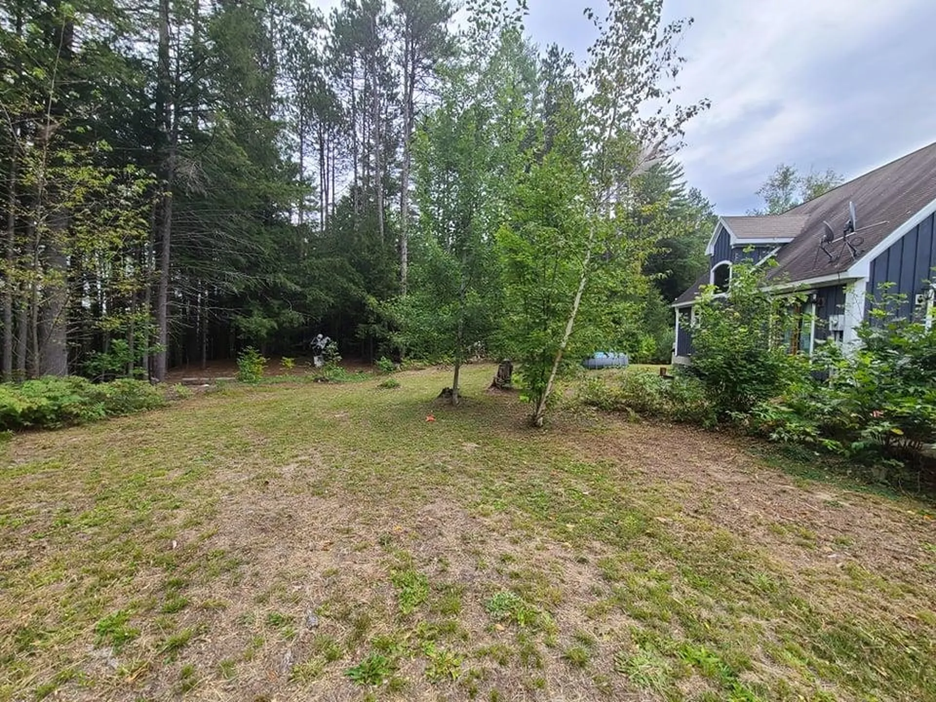 29 Eastside Lane Hill NH 03243