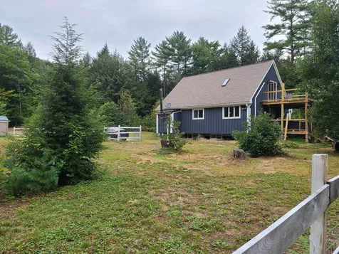 29 Eastside Lane Hill NH 03243
