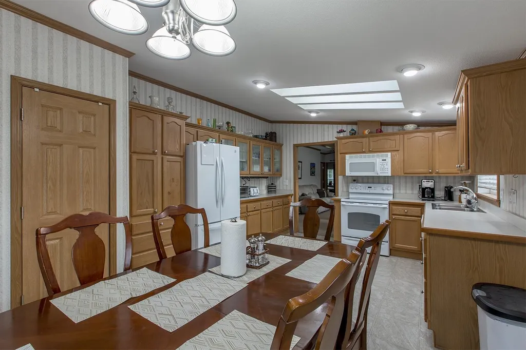 5 Ithica Lane Newmarket NH 03857