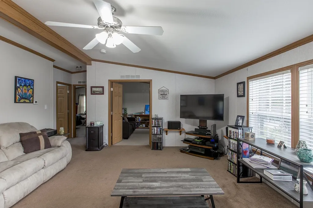 5 Ithica Lane Newmarket NH 03857