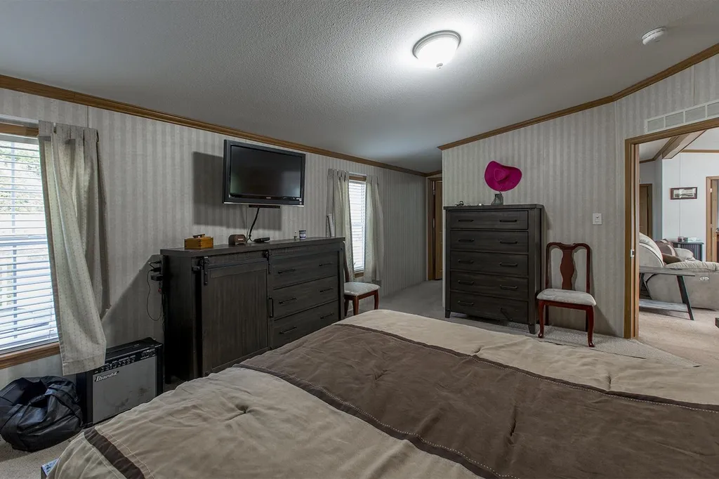 5 Ithica Lane Newmarket NH 03857