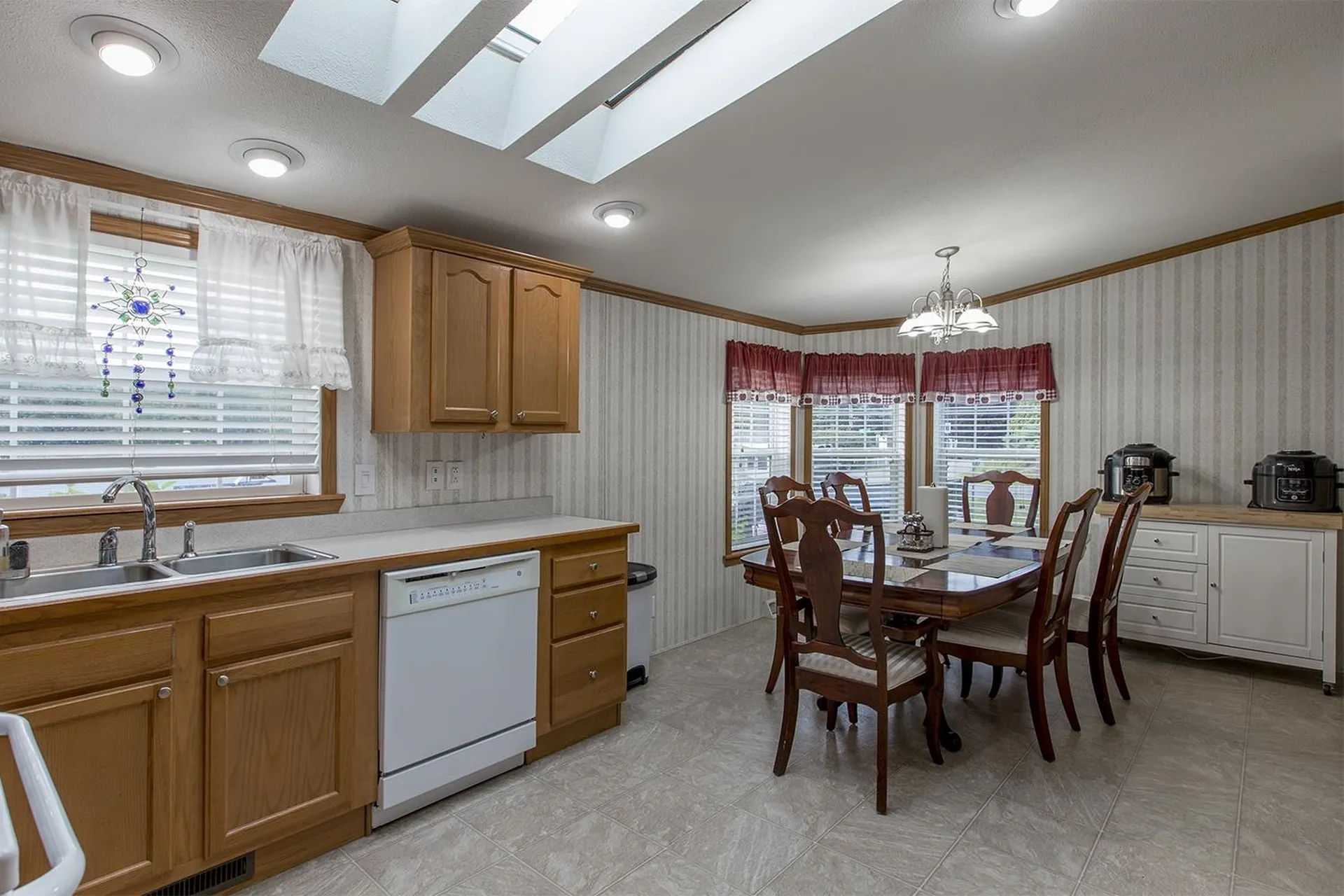 5 Ithica Lane Newmarket NH 03857