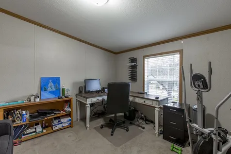 5 Ithica Lane Newmarket NH 03857