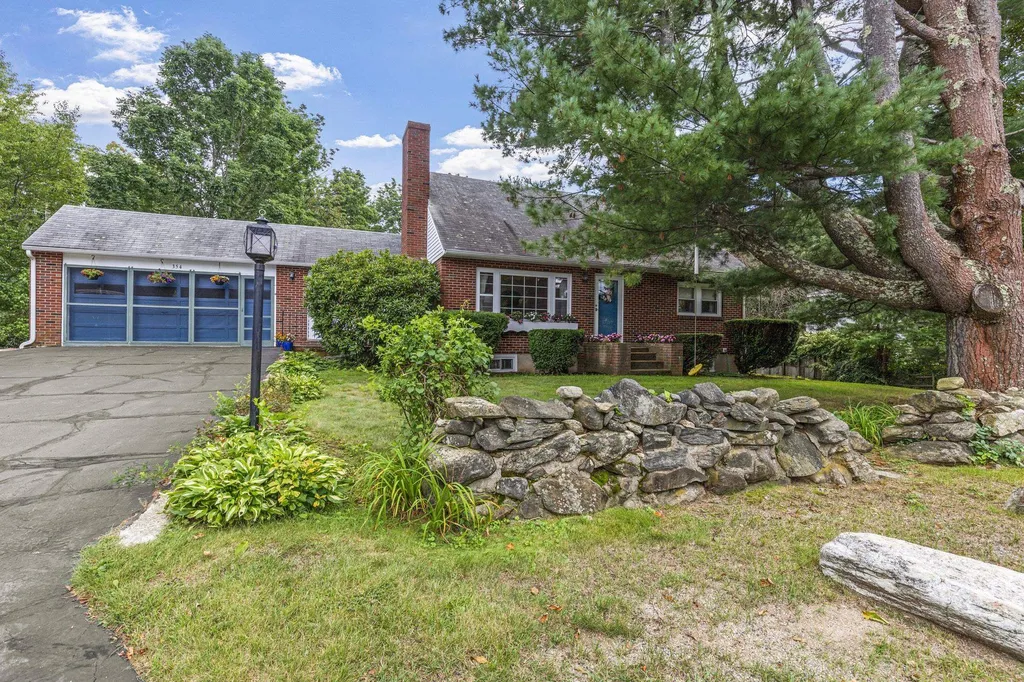 354 Wallis Road Rye NH 03870