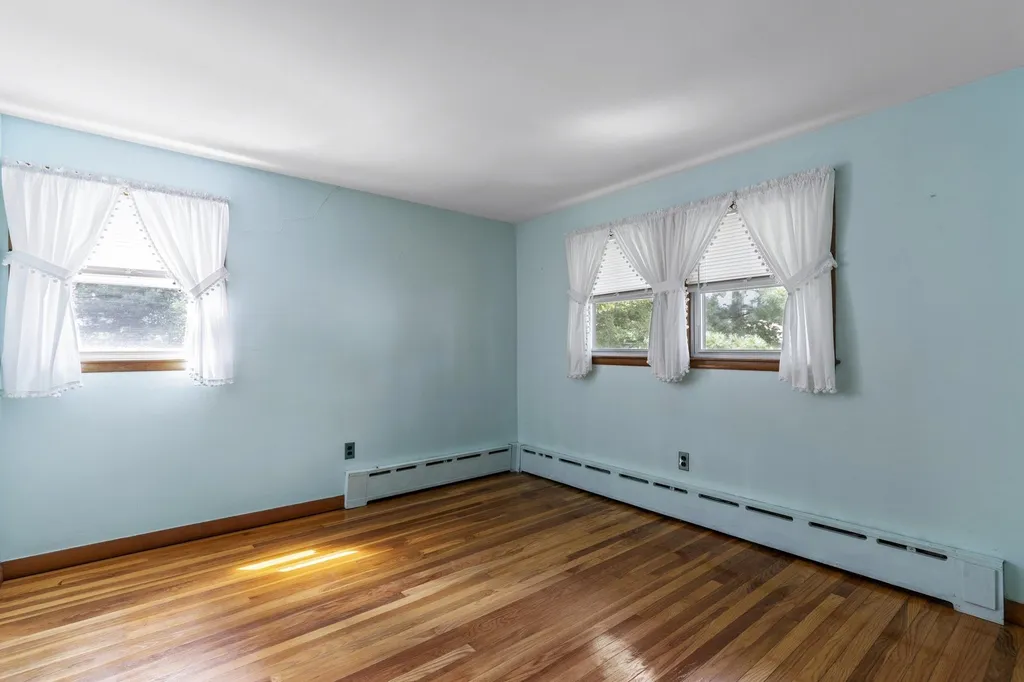 354 Wallis Road Rye NH 03870