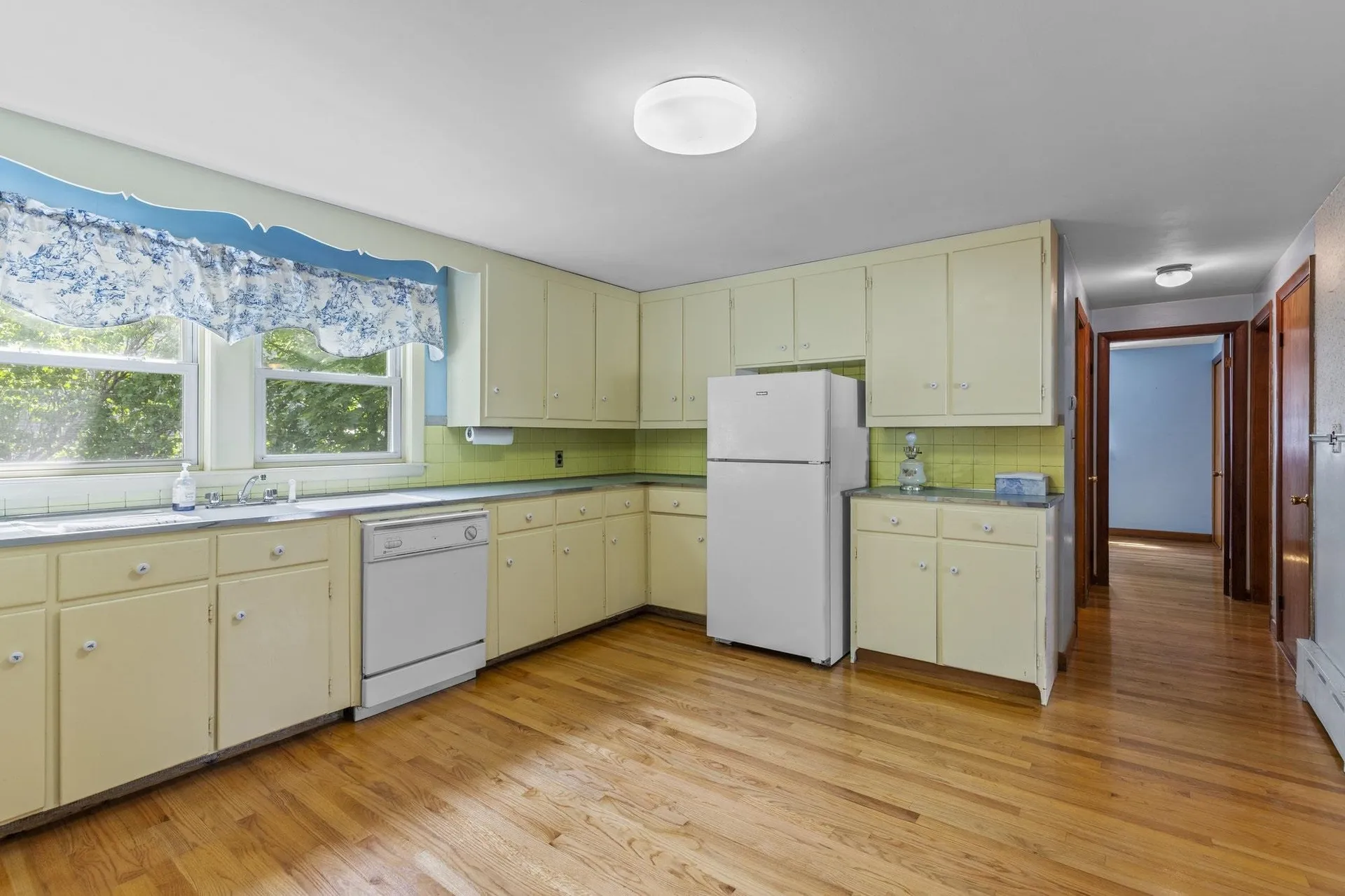 354 Wallis Road Rye NH 03870