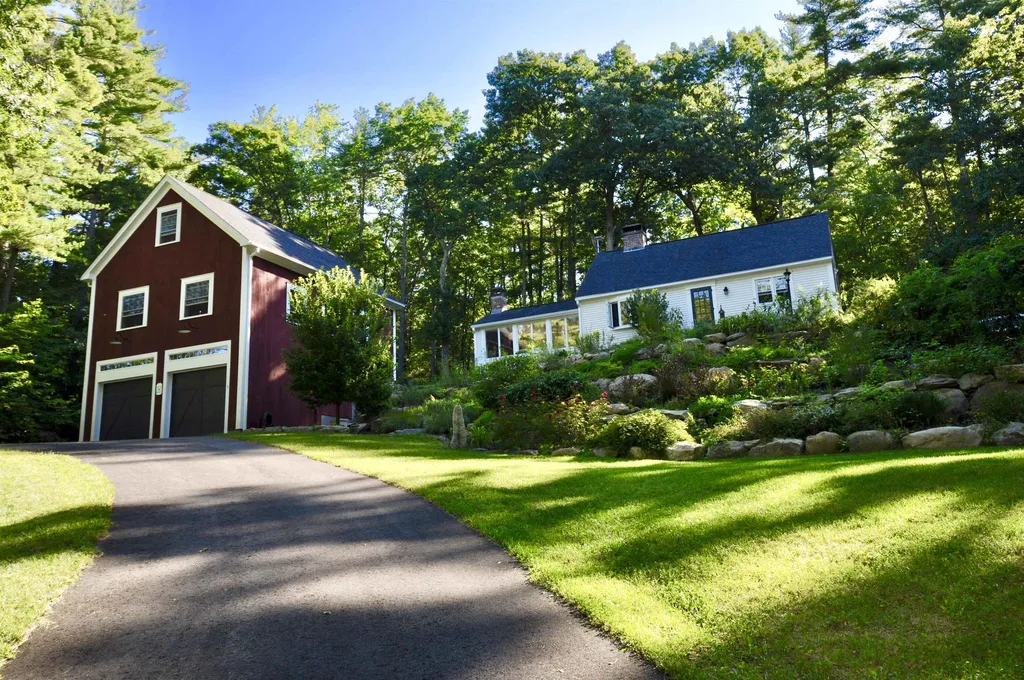 5 N Meadow Road Amherst NH 03031