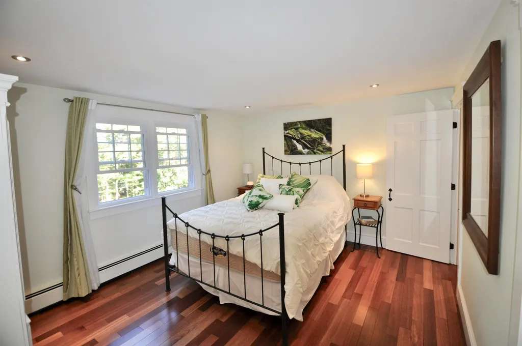 5 N Meadow Road Amherst NH 03031