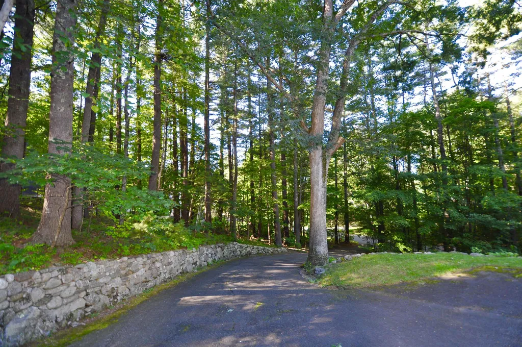 5 N Meadow Road Amherst NH 03031