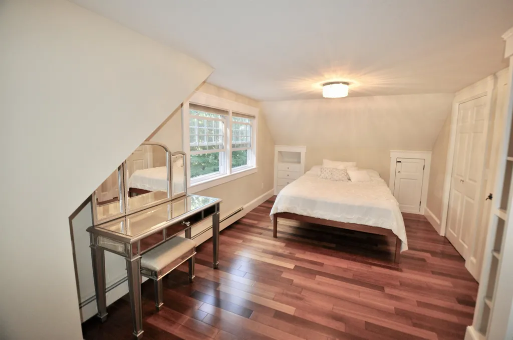 5 N Meadow Road Amherst NH 03031