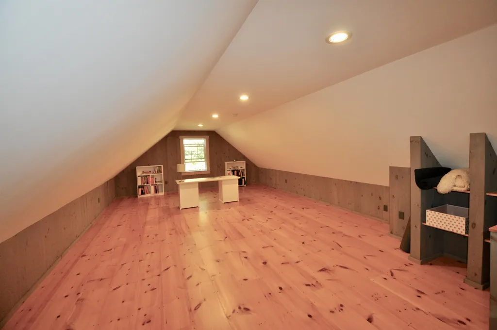 5 N Meadow Road Amherst NH 03031