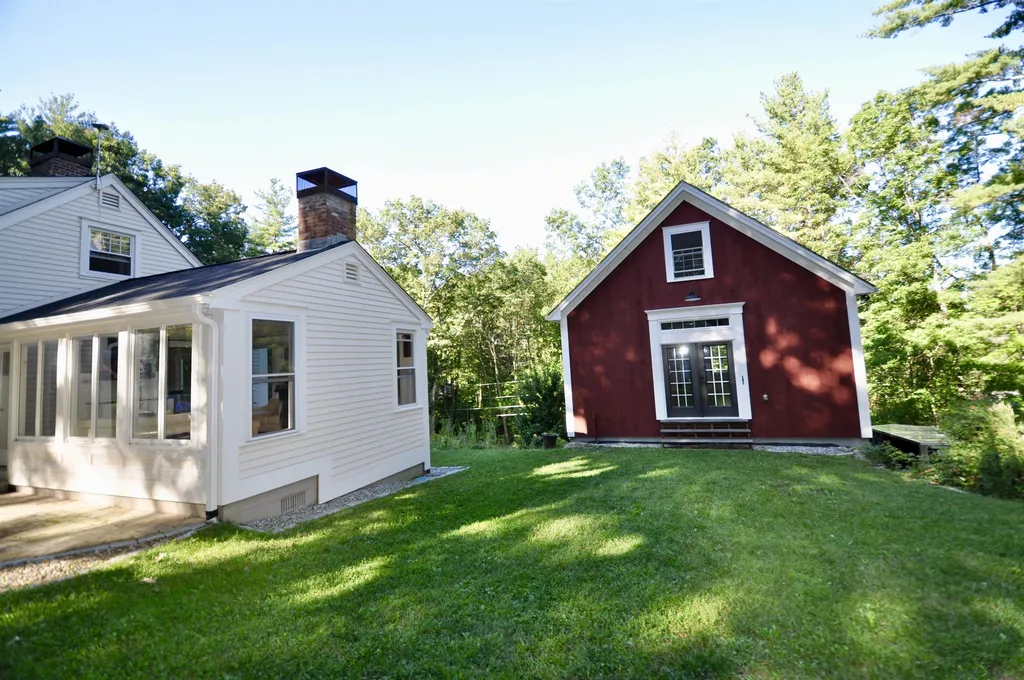 5 N Meadow Road Amherst NH 03031