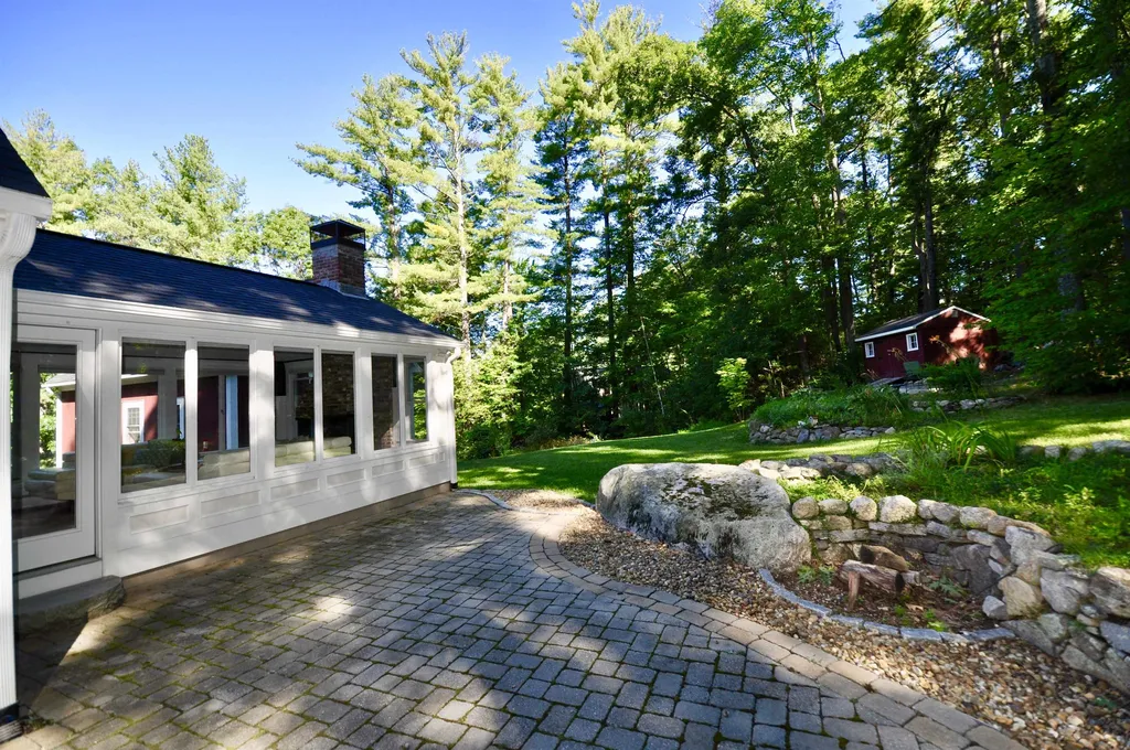 5 N Meadow Road Amherst NH 03031