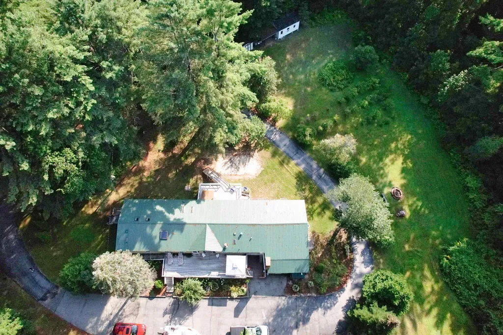 236 Henry Wilson Highway Alton NH 03809