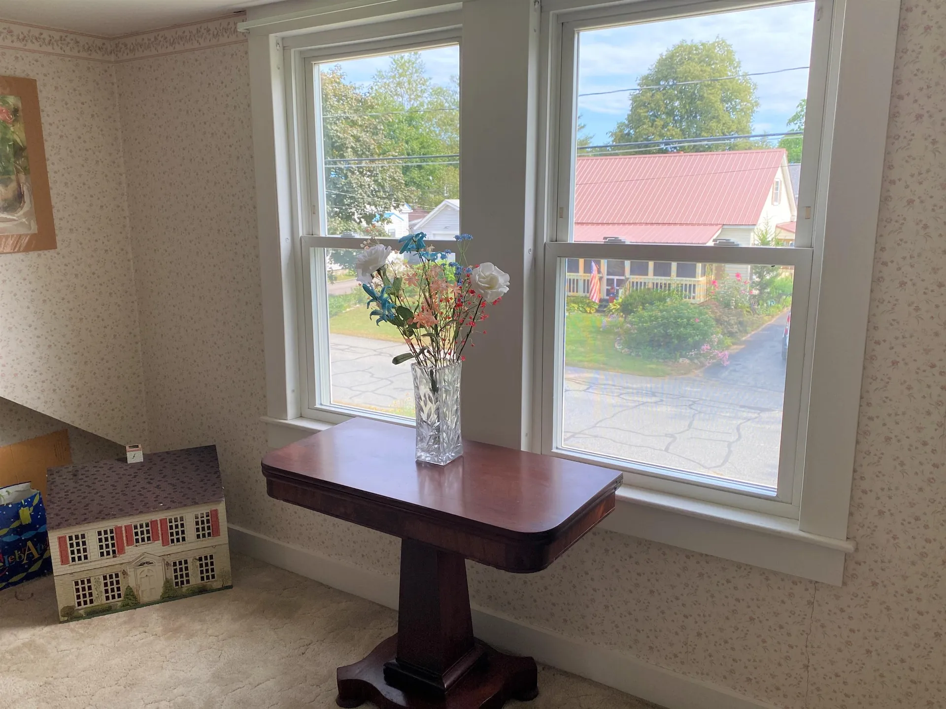 8 Newman Street Keene NH 03431