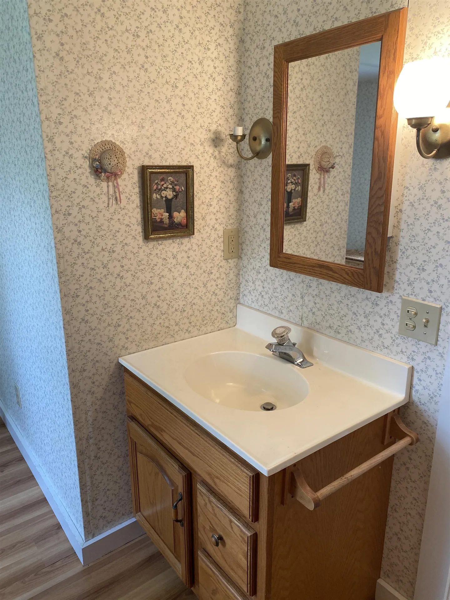 8 Newman Street Keene NH 03431