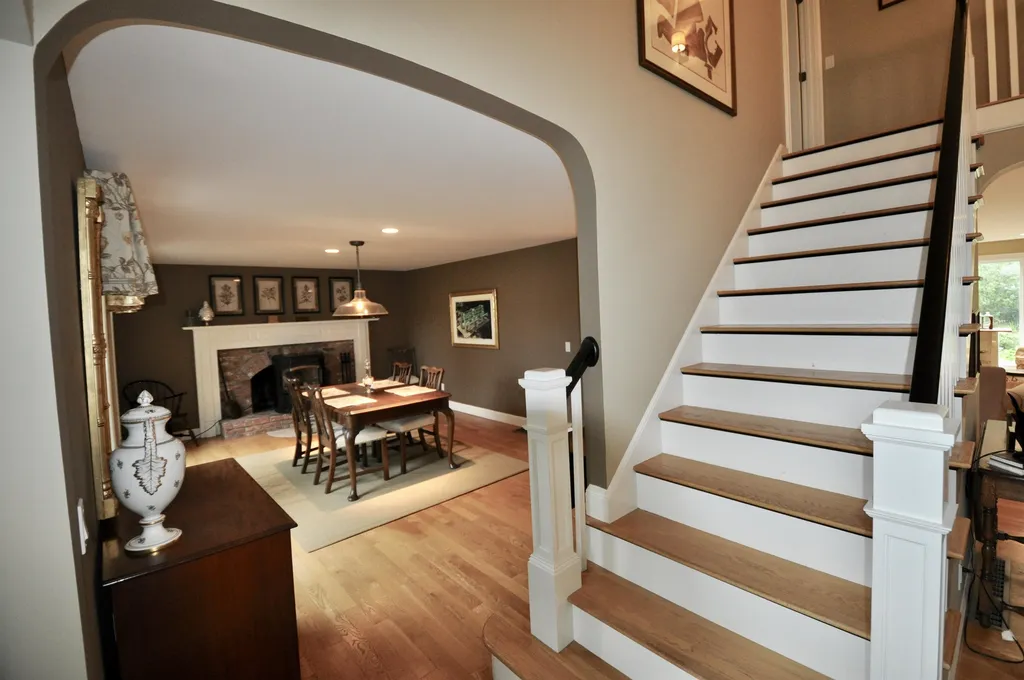 55 Milton Place Hollis NH 03049