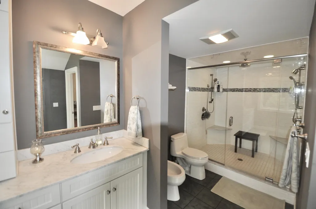 55 Milton Place Hollis NH 03049
