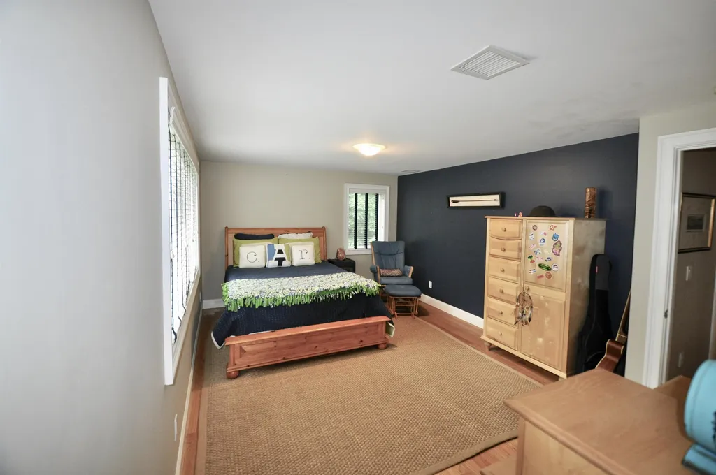55 Milton Place Hollis NH 03049