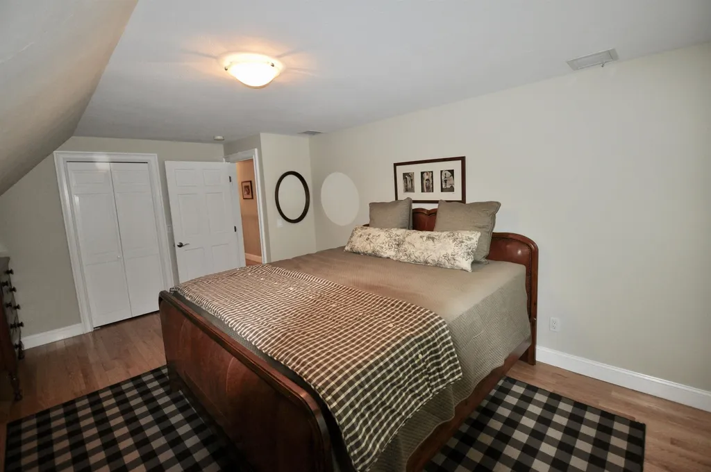 55 Milton Place Hollis NH 03049