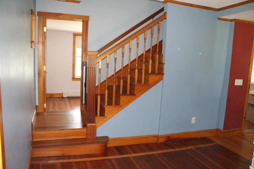 6 Gardner Lane Enfield NH 03748