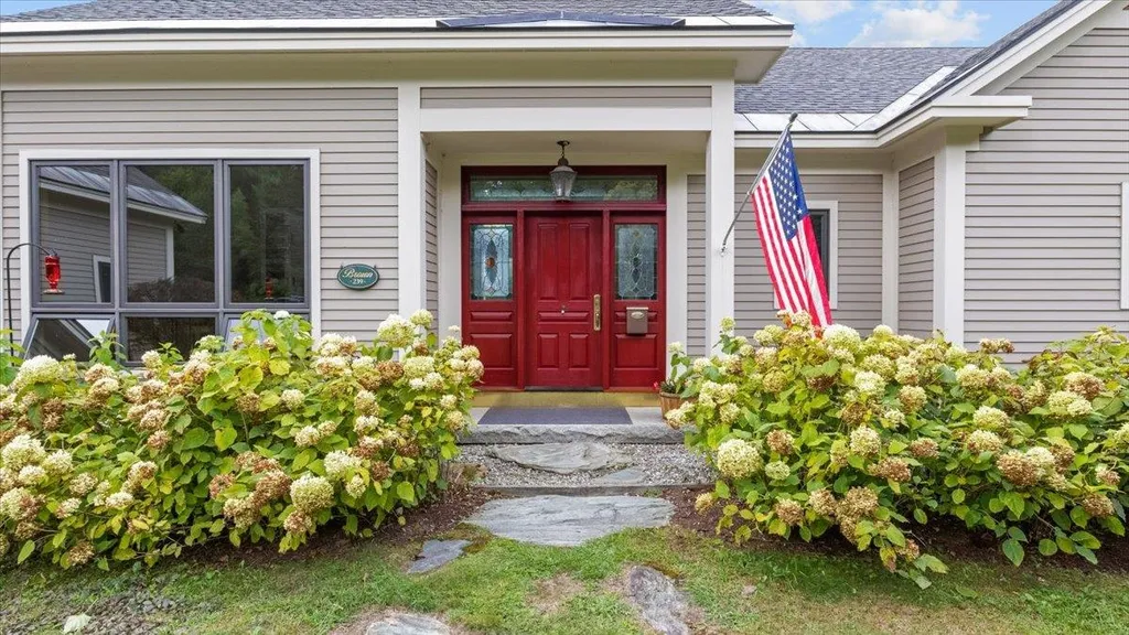 239 Tall Pines Lane Stowe VT 05672