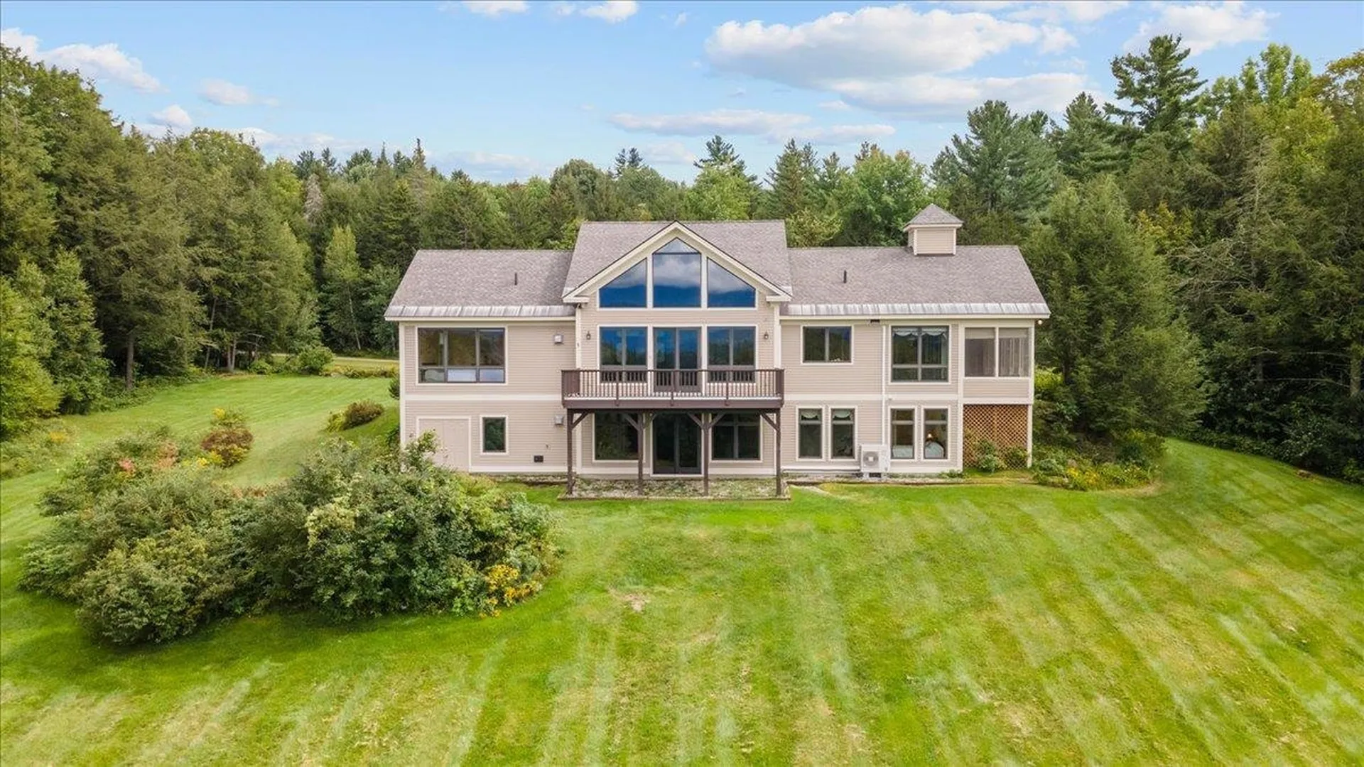 239 Tall Pines Lane Stowe VT 05672