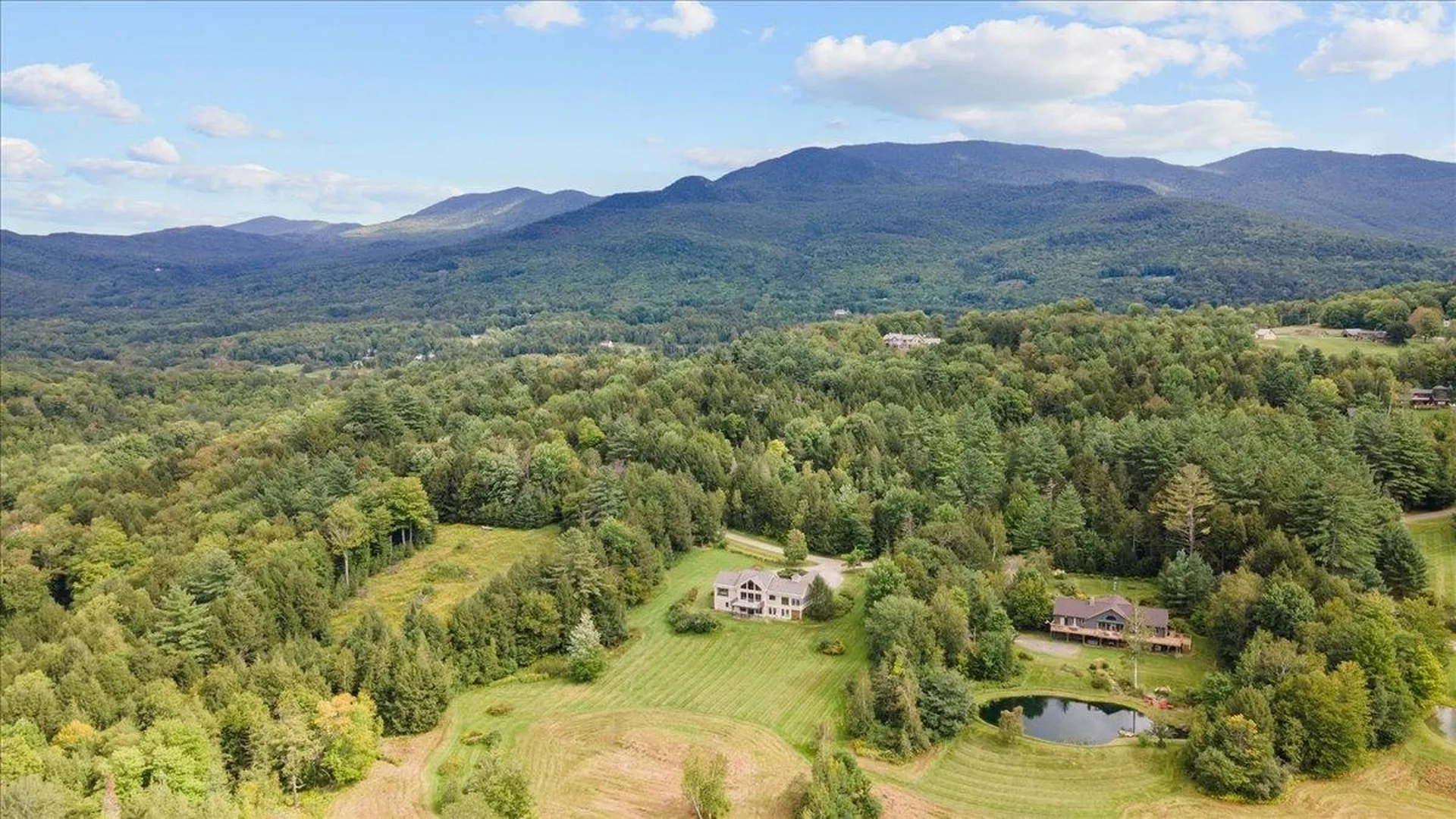 239 Tall Pines Lane Stowe VT 05672