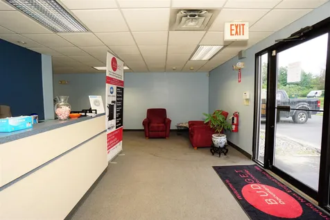 542 Harvey Road Manchester NH 03103
