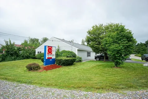 542 Harvey Road Manchester NH 03103